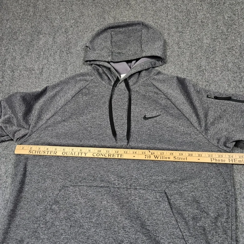 Nike Therma Fit Hoodie Large Gray Performance Fleece Pullover Zip Sleeve Pocket‎